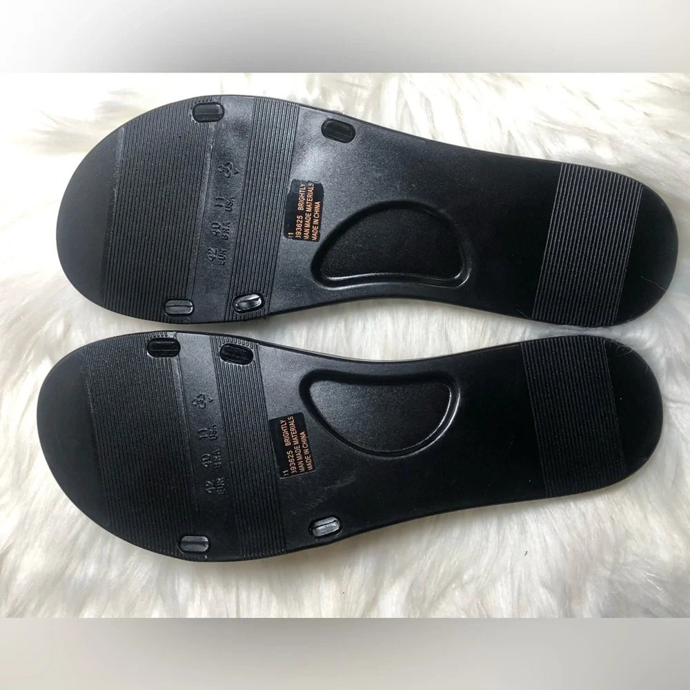 Fashion Nova Black Stone Slides. - Picture 7 of 8